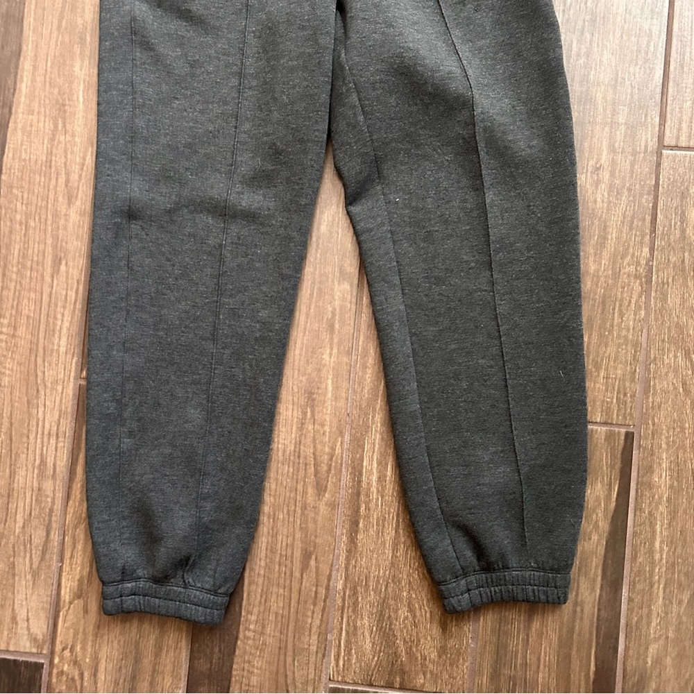 SPANX AirEssentials Brushed Jogger Pants in Heather Grey Sz S - Picture 3 of 7